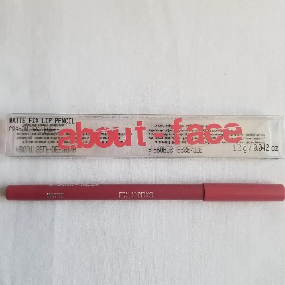 About-Face - Matte Fix Lip Pencil in Talking Backwards